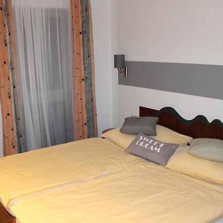I.M.Apartments 42 M² Fuer 2 Personen Düsseldorf Esterno foto