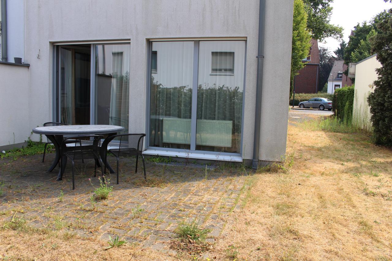 I.M.Apartments 42 M² Fuer 2 Personen Düsseldorf Esterno foto